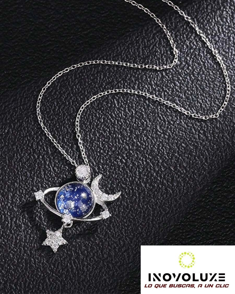 Inovoluxe Celestia™ - Collar Galaxia Azul y Estrellas