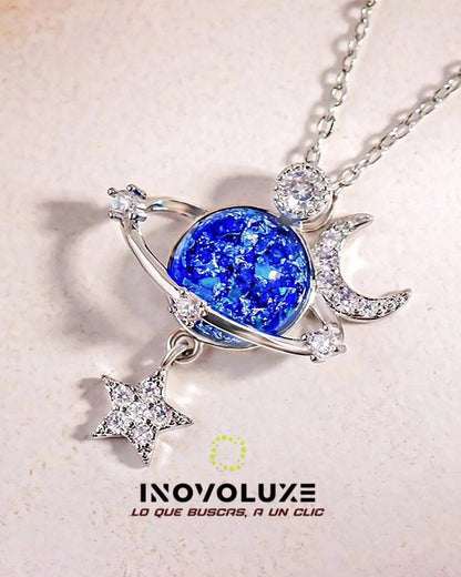 Inovoluxe Celestia™ - Collar Galaxia Azul y Estrellas